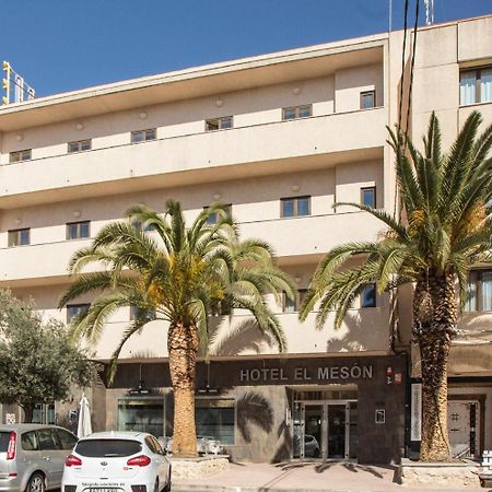 Hotel El Meson Торріхос Екстер'єр фото