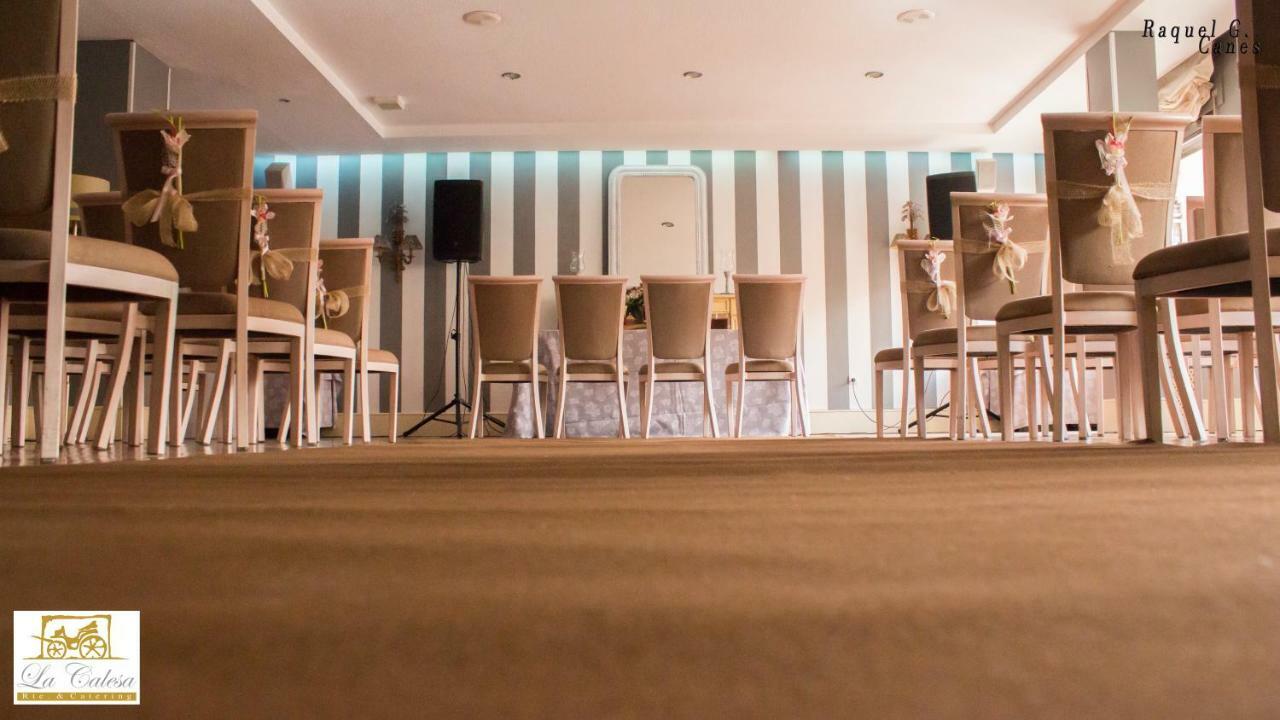 Hotel El Meson Торріхос Екстер'єр фото